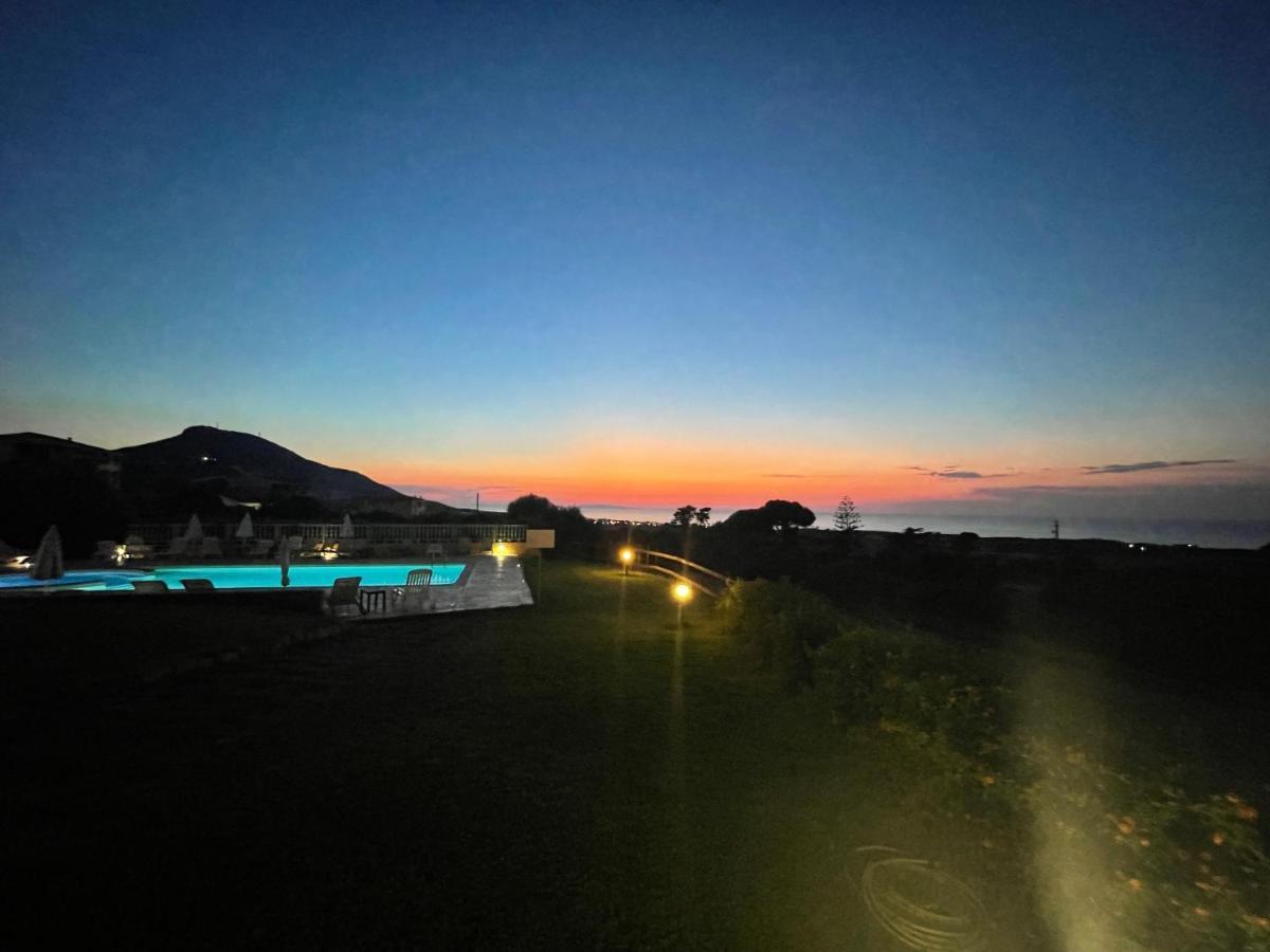 Abbaidda Hotel Valledoria Kültér fotó