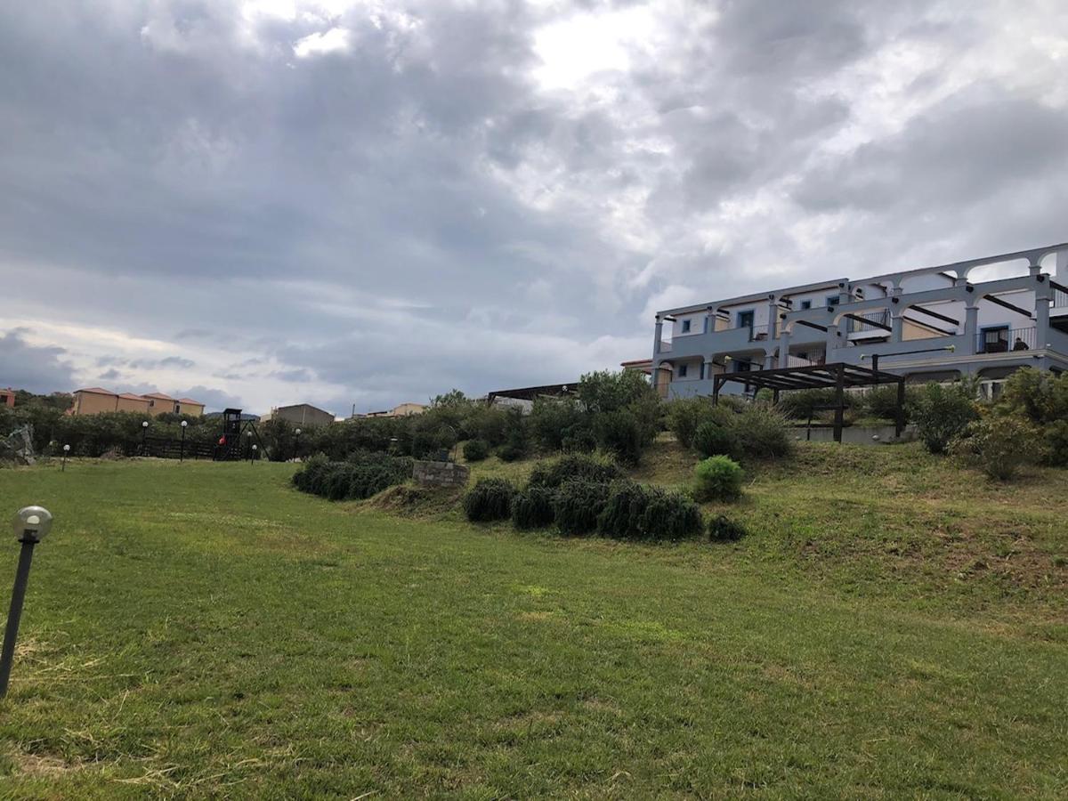 Abbaidda Hotel Valledoria Kültér fotó