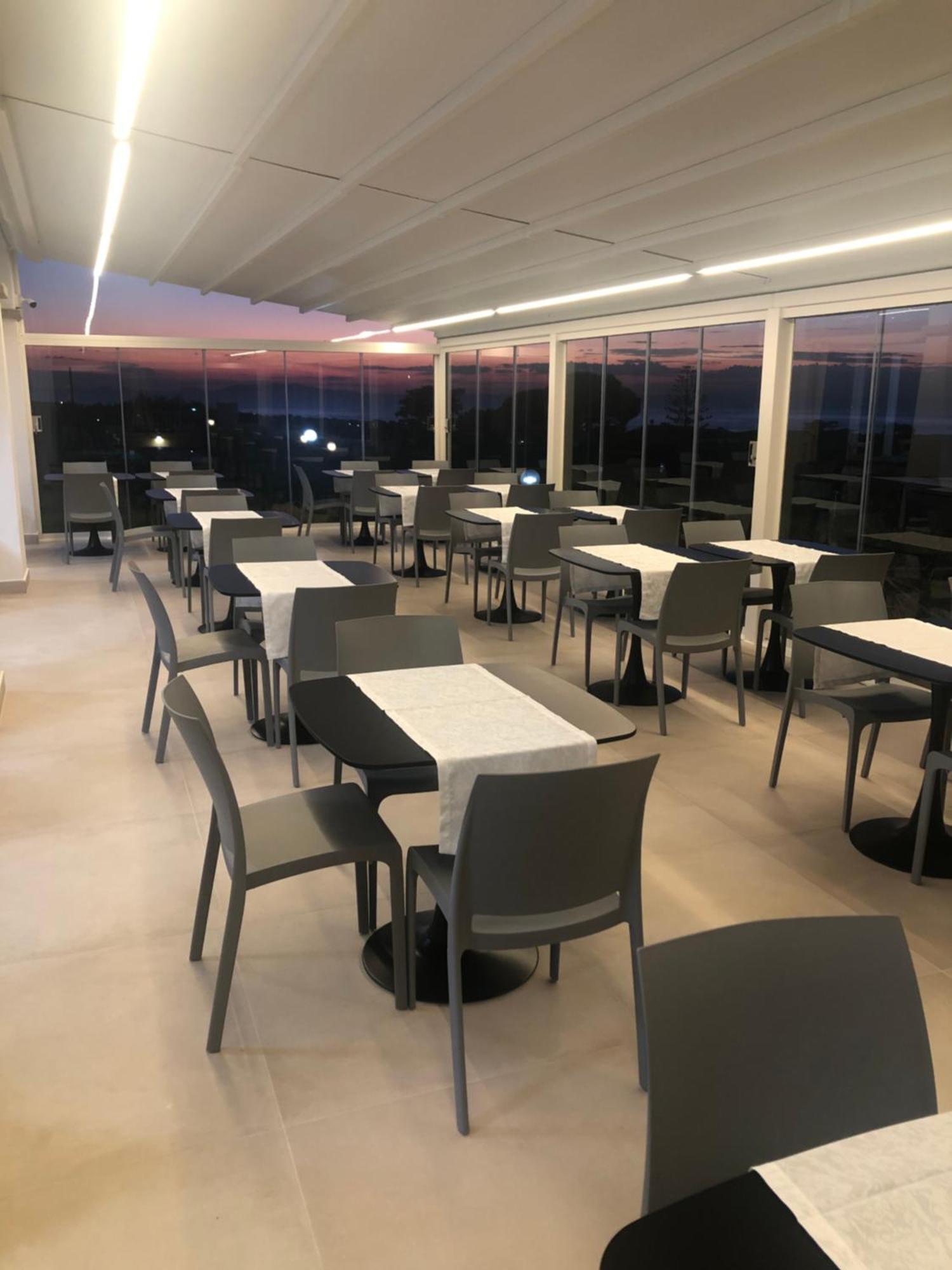 Abbaidda Hotel Valledoria Kültér fotó