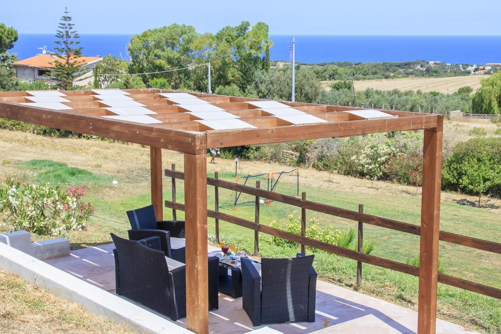 Abbaidda Hotel Valledoria Kültér fotó