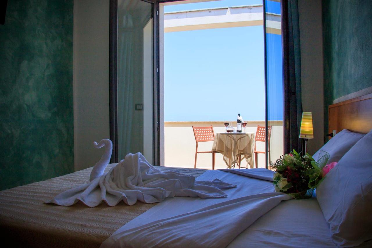 Abbaidda Hotel Valledoria Kültér fotó