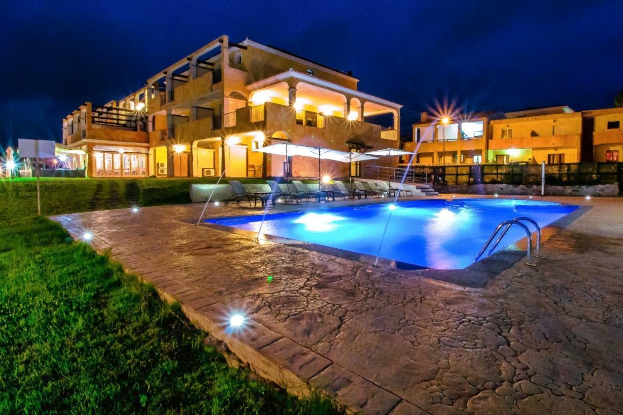 Abbaidda Hotel Valledoria Kültér fotó